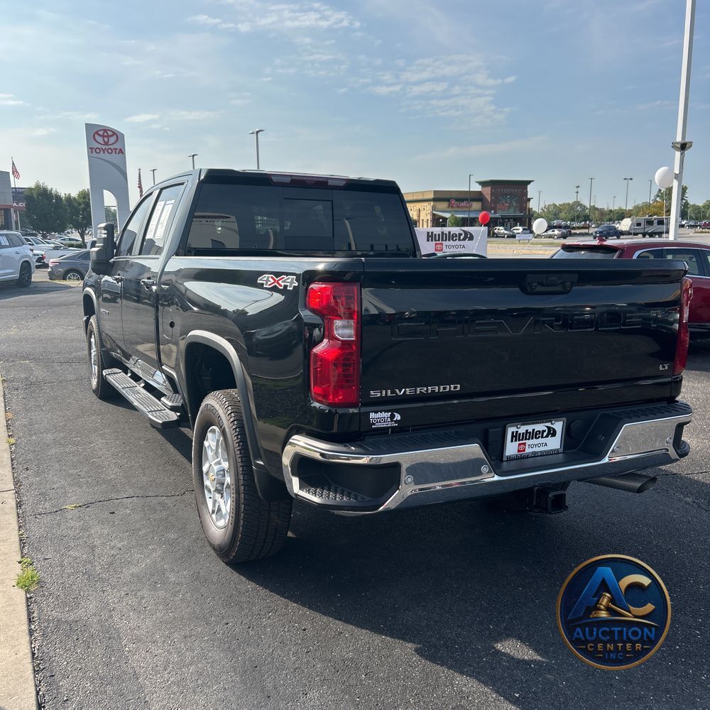 2025 Chevrolet Silverado 3500 LT Crew Cab 4WD LWB SRW