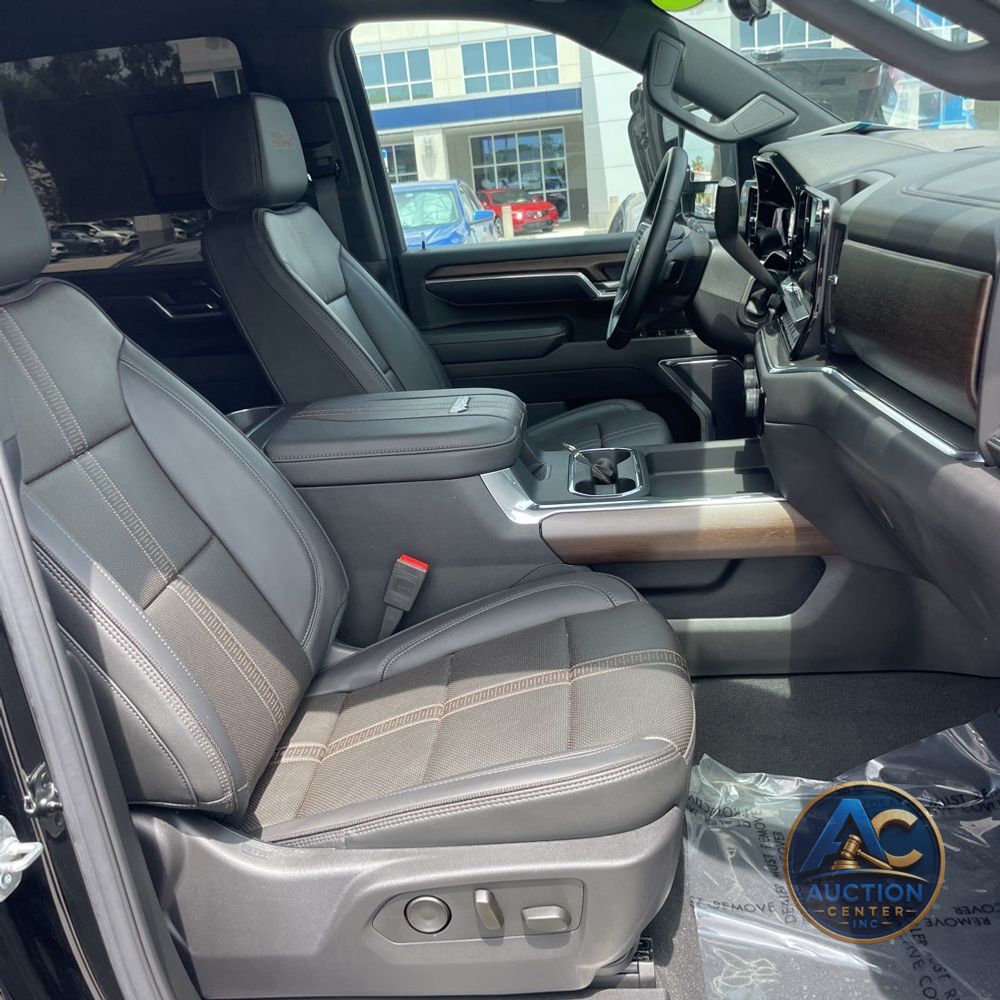 2025 Chevrolet Silverado 3500HD High Country