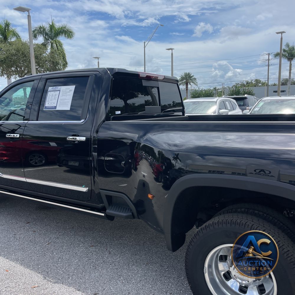 2025 Chevrolet Silverado 3500HD High Country
