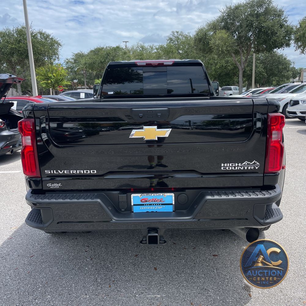 2025 Chevrolet Silverado 3500HD High Country