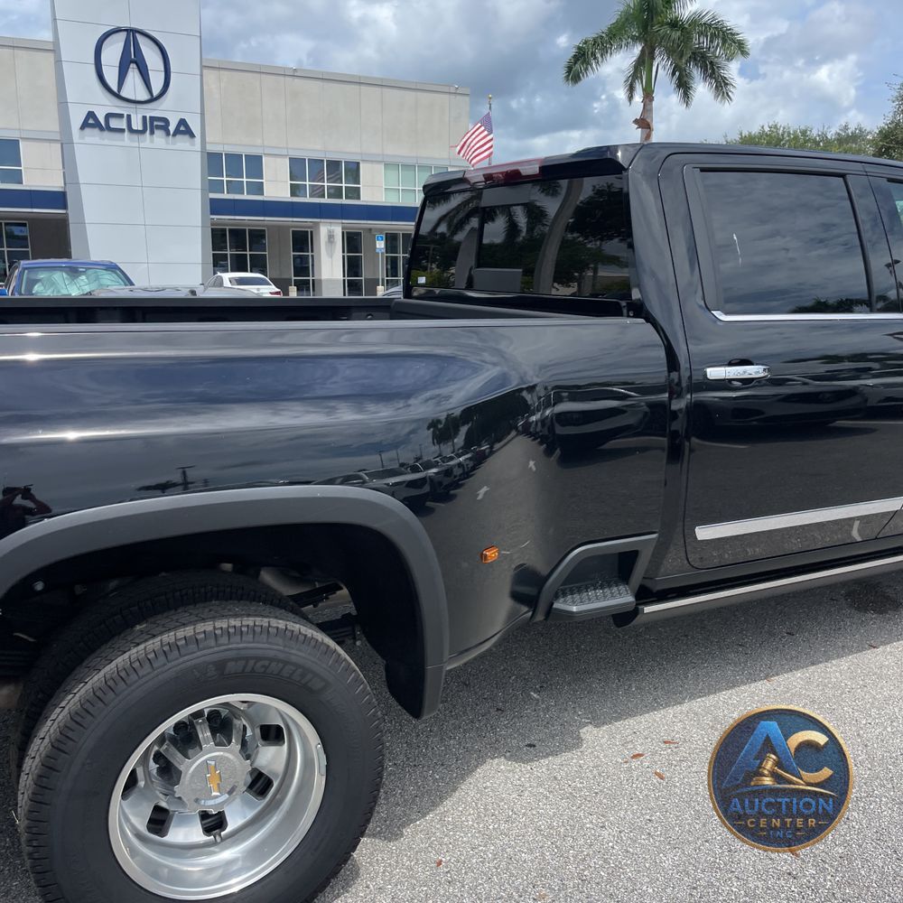 2025 Chevrolet Silverado 3500HD High Country