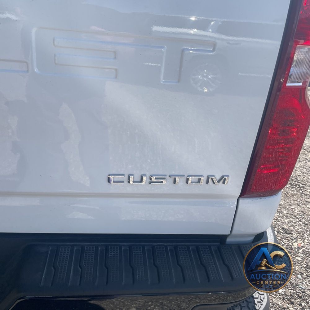 2024 Chevrolet Silverado 2500HD Custom