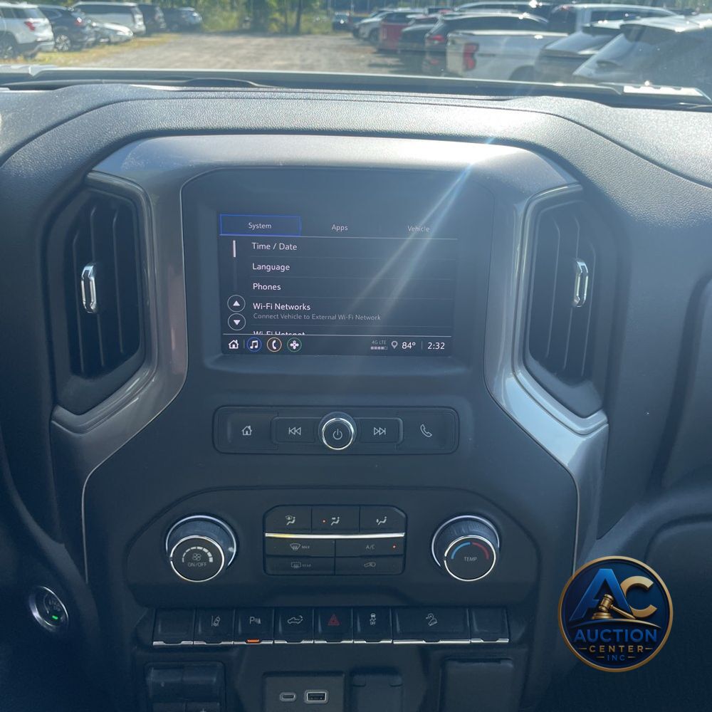 2024 Chevrolet Silverado 2500HD Custom
