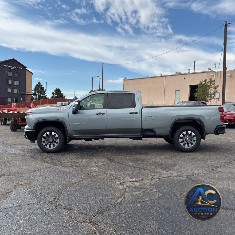 2024 Chevrolet Silverado 2500 Custom