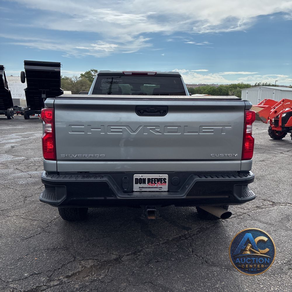 2024 Chevrolet Silverado 2500 Custom