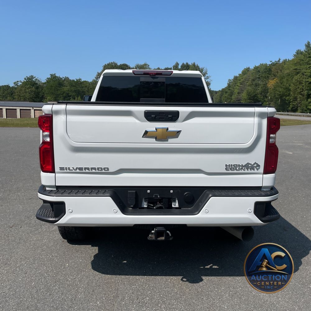 2022 Chevrolet Silverado 2500 High Country