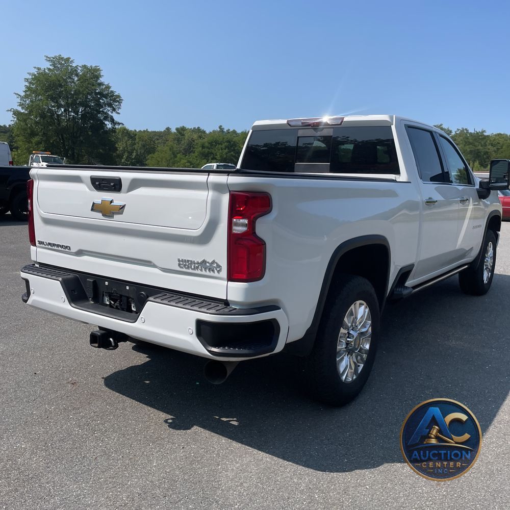 2022 Chevrolet Silverado 2500 High Country