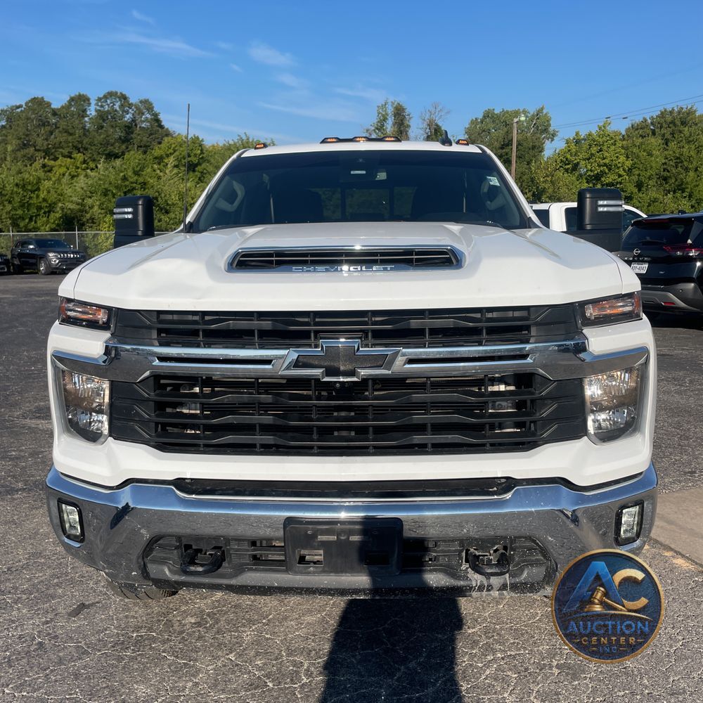 2024 Chevrolet Silverado 3500HD LT