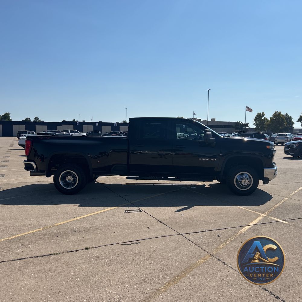 2024 Chevrolet Silverado 3500HD LT