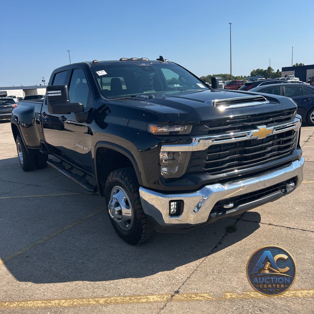 2024 Chevrolet Silverado 3500HD LT
