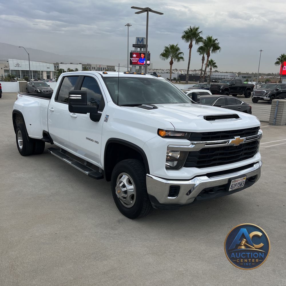 2024 Chevrolet Silverado 3500HD LT