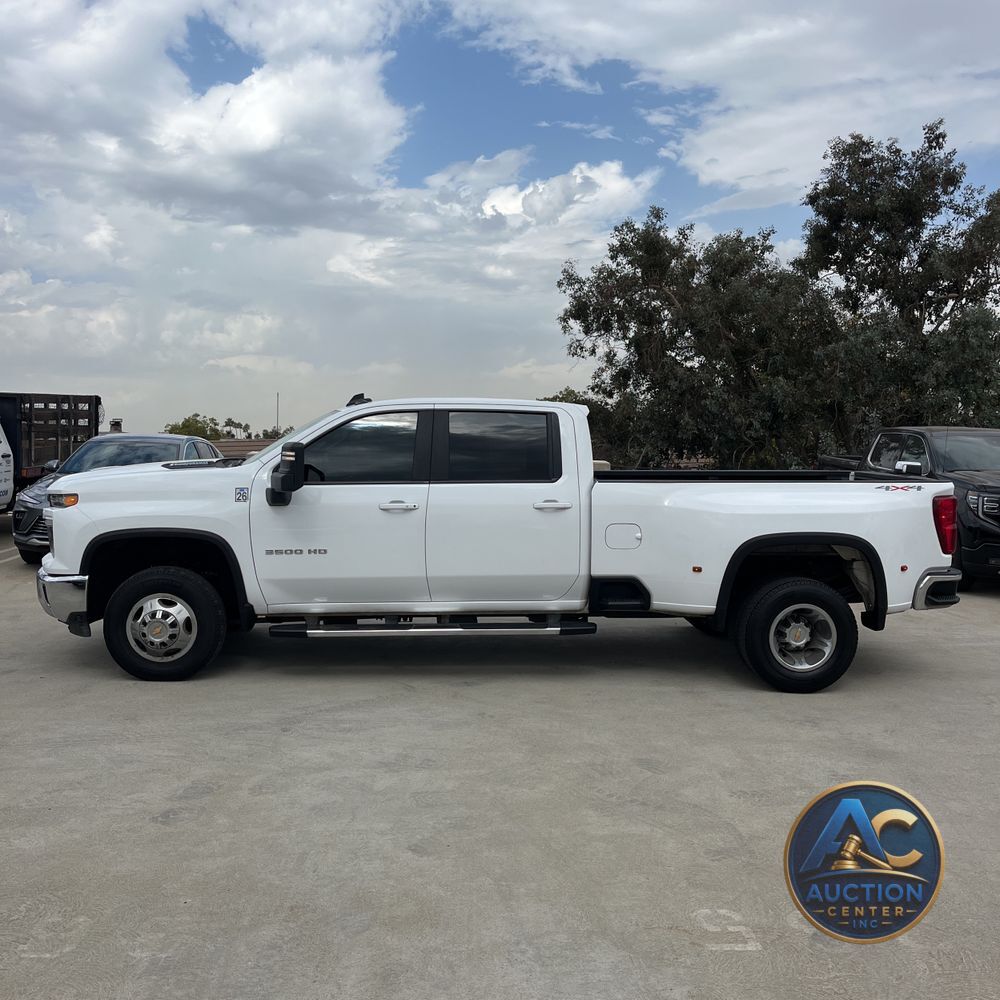2024 Chevrolet Silverado 3500HD LT