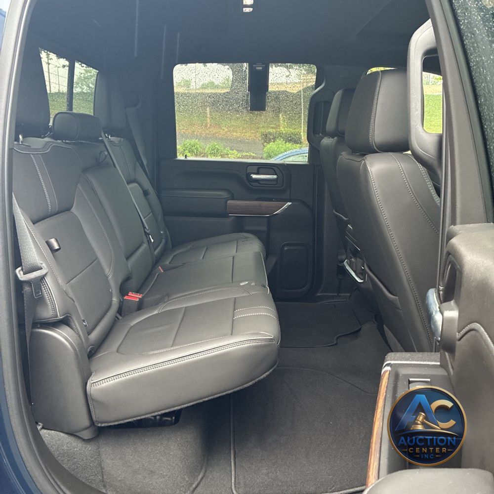 2022 Chevrolet Silverado 3500HD High Country