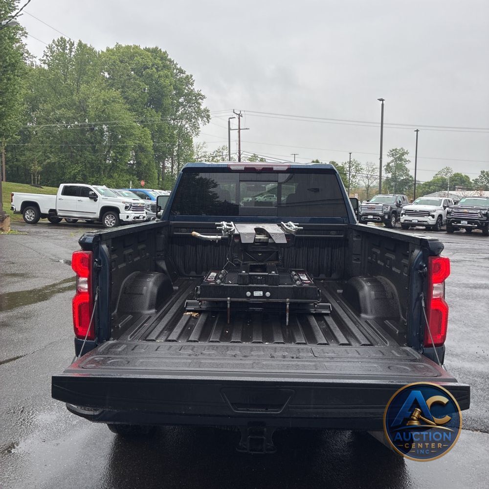 2022 Chevrolet Silverado 3500HD High Country