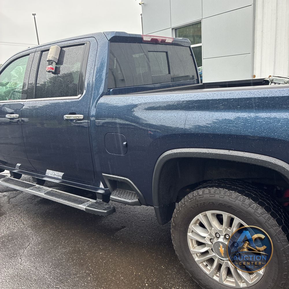 2022 Chevrolet Silverado 3500HD High Country