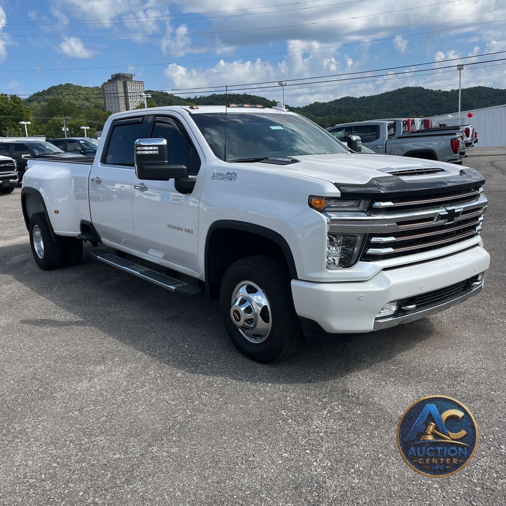 2022 Chevrolet Silverado 3500HD High Country