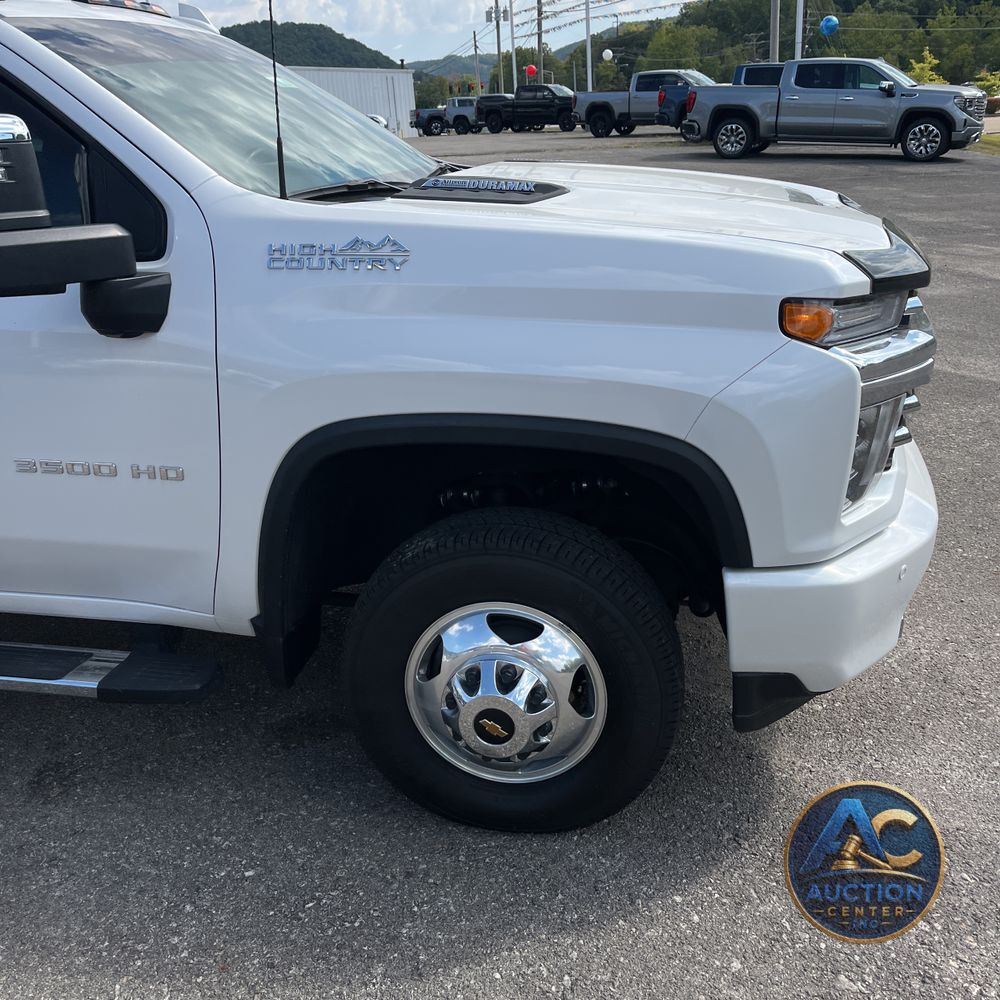 2022 Chevrolet Silverado 3500HD High Country