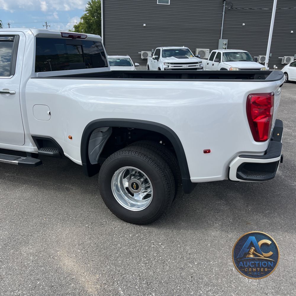 2022 Chevrolet Silverado 3500HD High Country