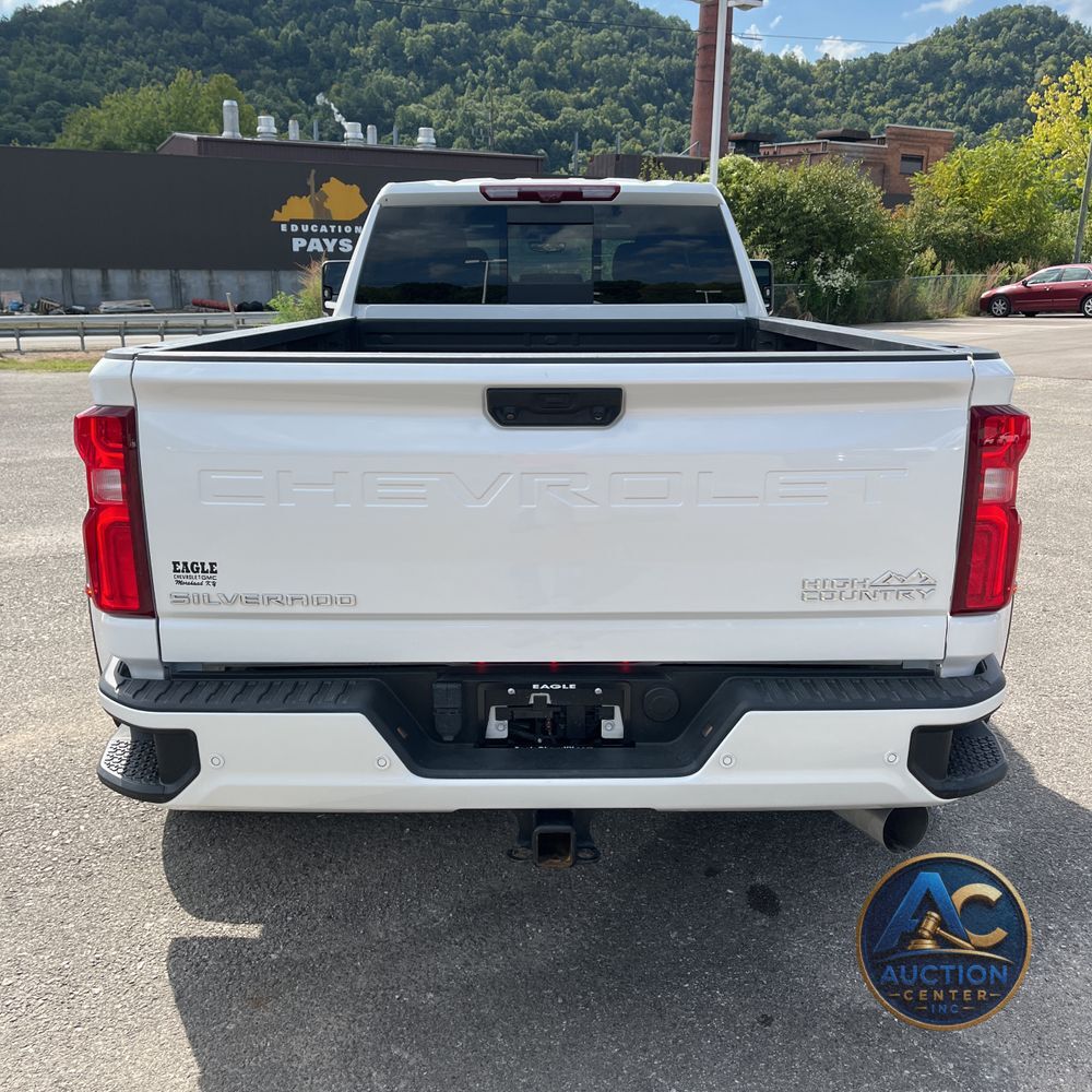 2022 Chevrolet Silverado 3500HD High Country