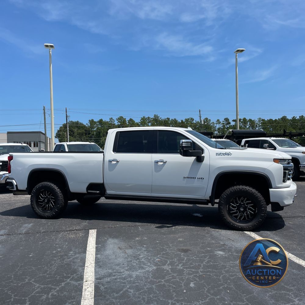 2022 Chevrolet Silverado 3500HD High Country