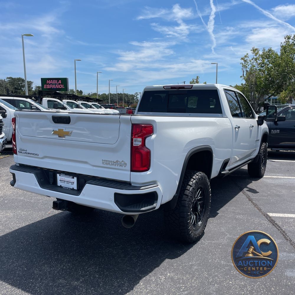 2022 Chevrolet Silverado 3500HD High Country