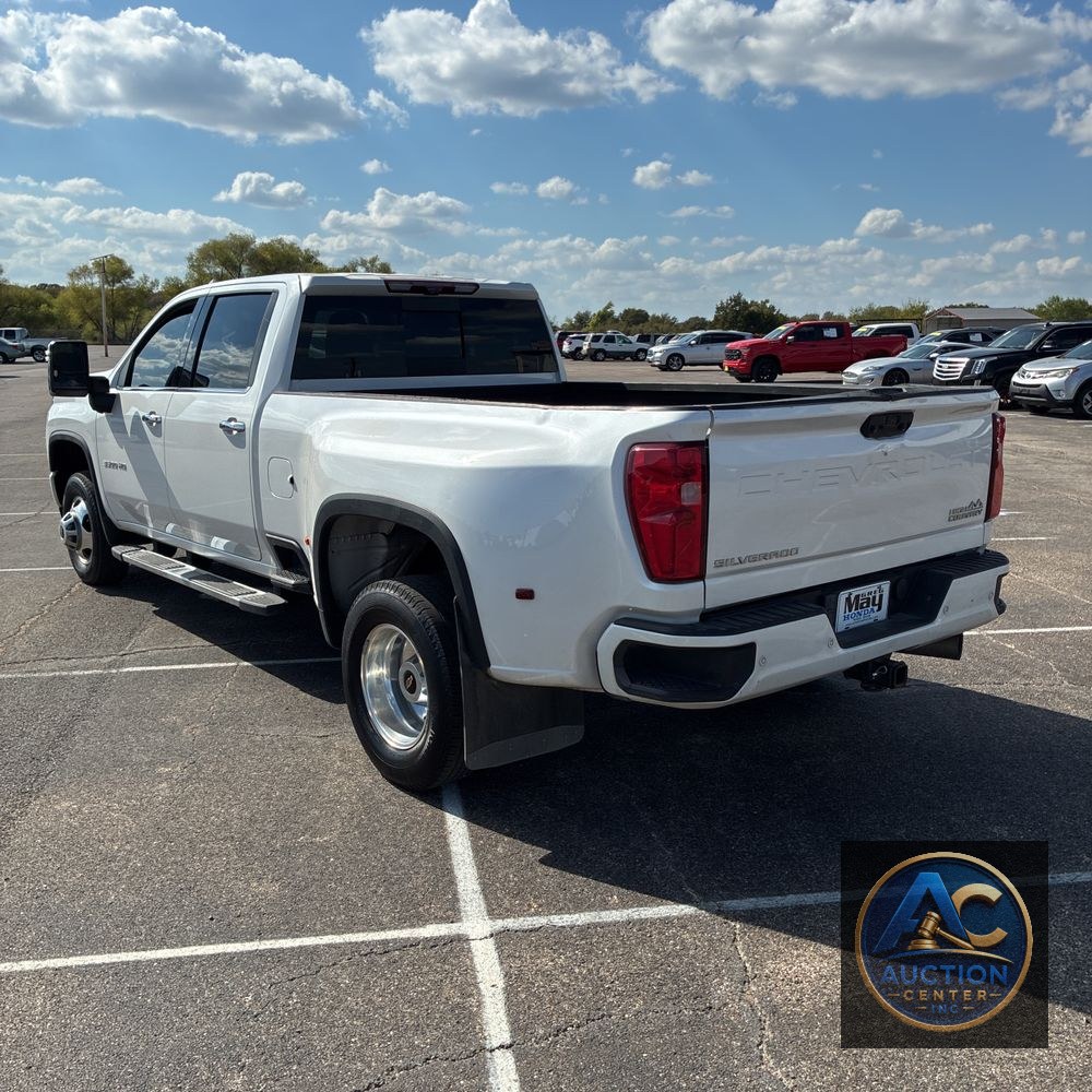 2023 Chevrolet Silverado 3500HD High Country