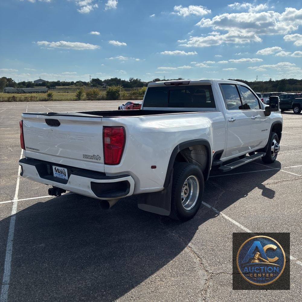2023 Chevrolet Silverado 3500HD High Country