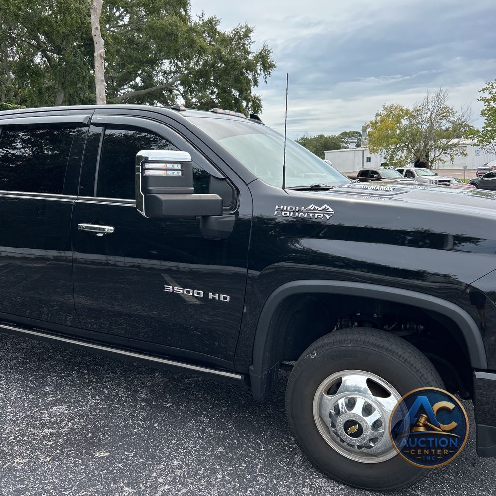 2022 Chevrolet Silverado 3500HD High Country