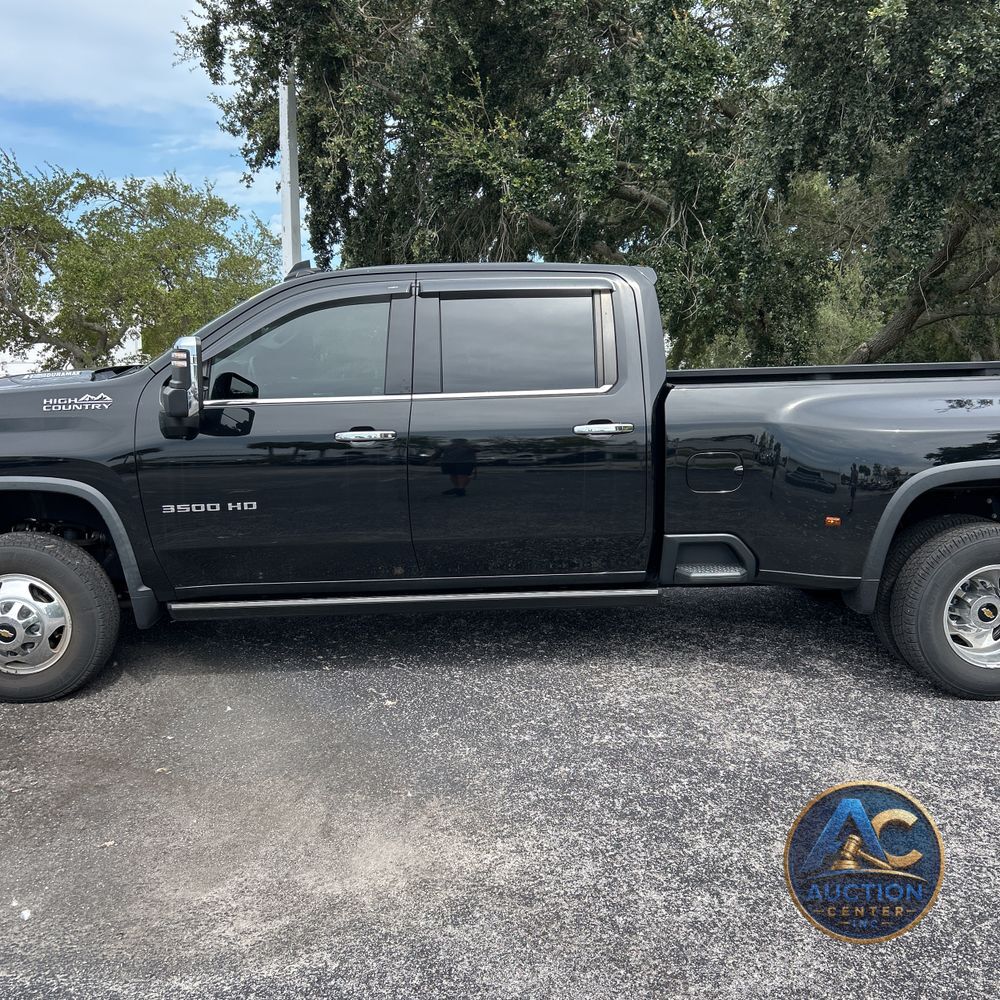 2022 Chevrolet Silverado 3500HD High Country