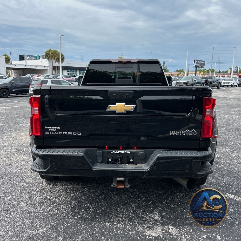 2022 Chevrolet Silverado 3500HD High Country