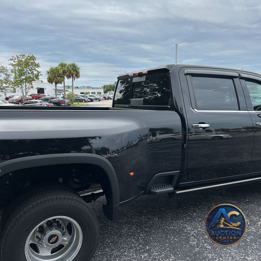 2022 Chevrolet Silverado 3500HD High Country