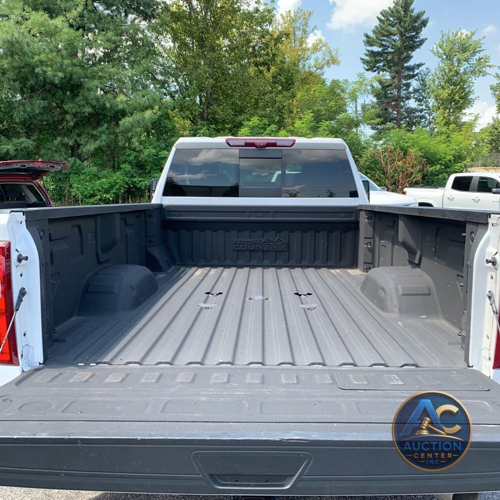 2023 Chevrolet Silverado 3500HD High Country