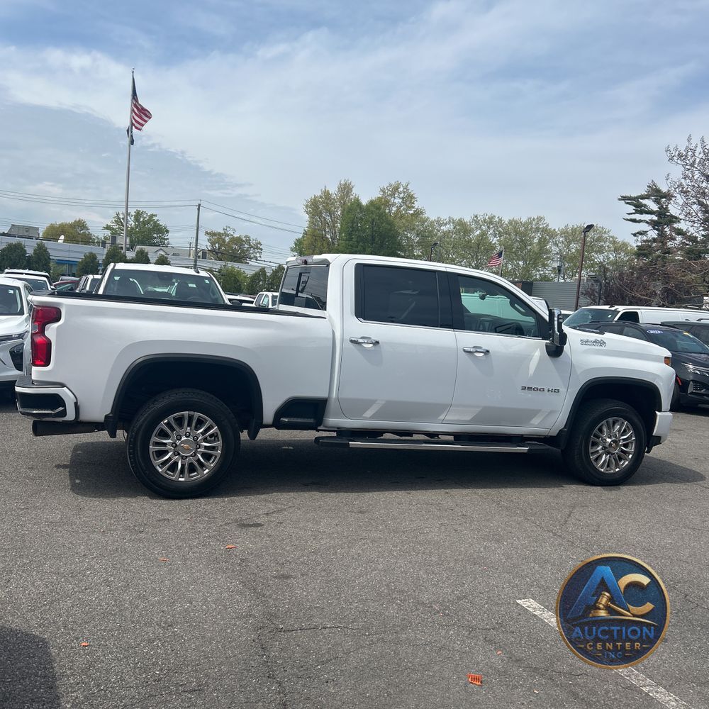 2023 Chevrolet Silverado 3500 High Country