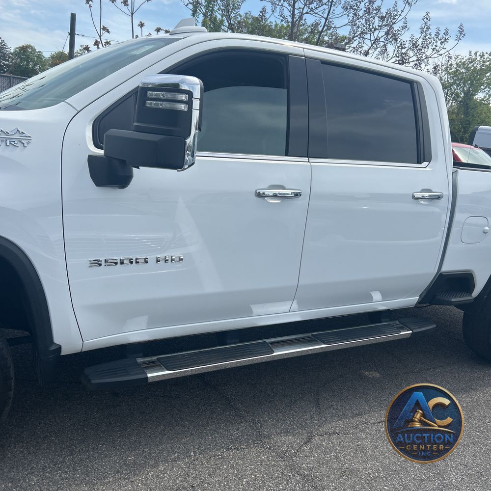 2023 Chevrolet Silverado 3500 High Country