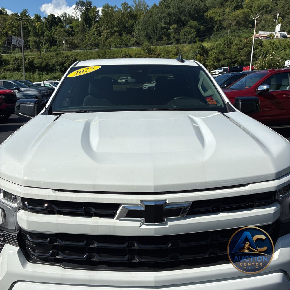 2025 Chevrolet Silverado 1500 RST