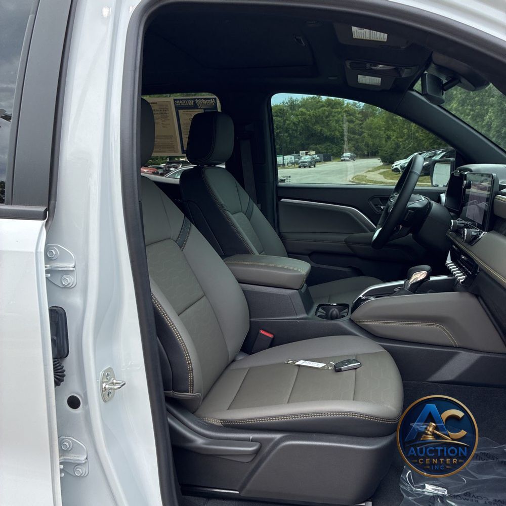 2025 Chevrolet Colorado ZR2