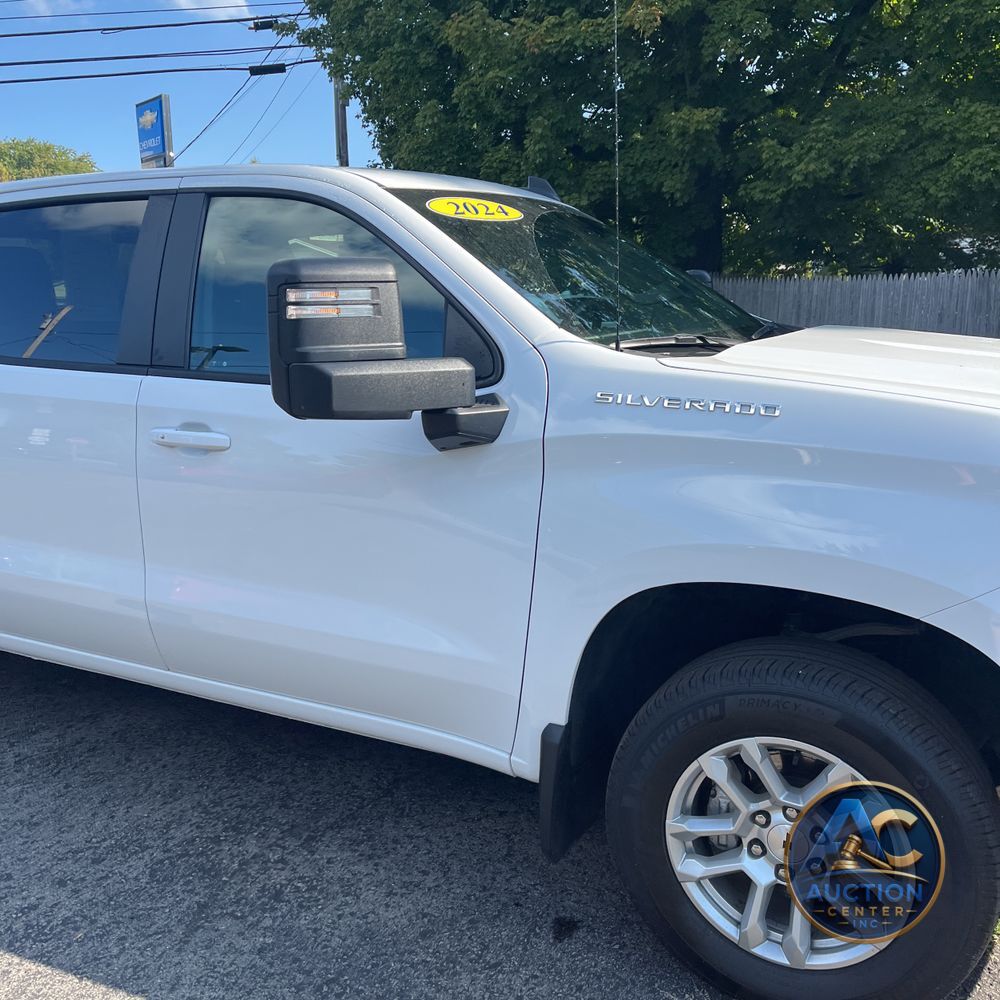 2024 Chevrolet Silverado 1500 RST