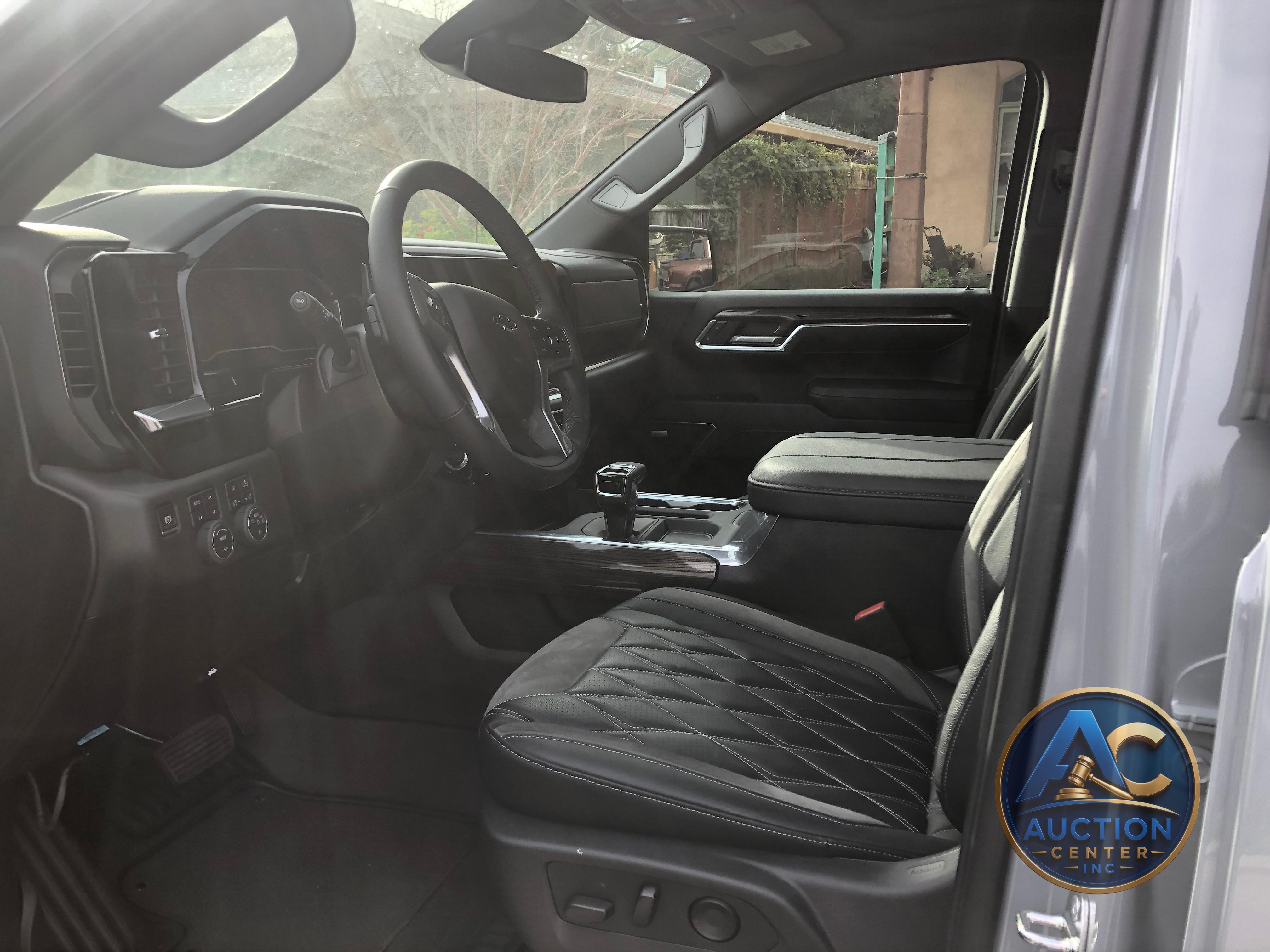 2024 Chevrolet Silverado 1500 RST Crew Cab Black Widow