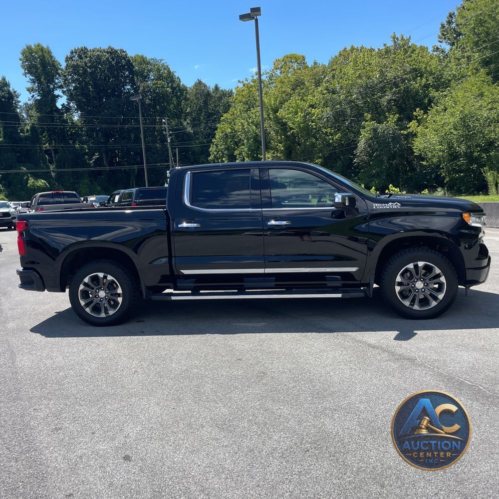 2023 Chevrolet Silverado 1500 High Country
