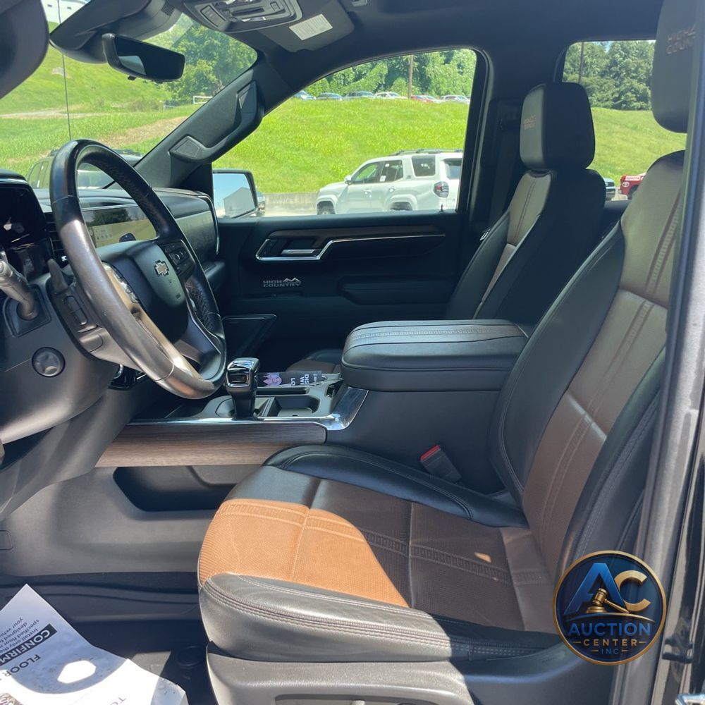 2023 Chevrolet Silverado 1500 High Country