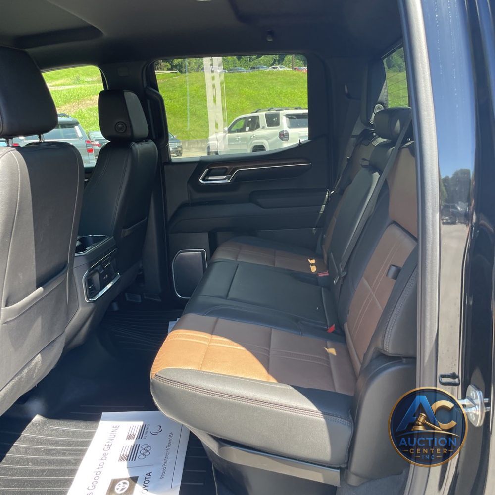 2023 Chevrolet Silverado 1500 High Country