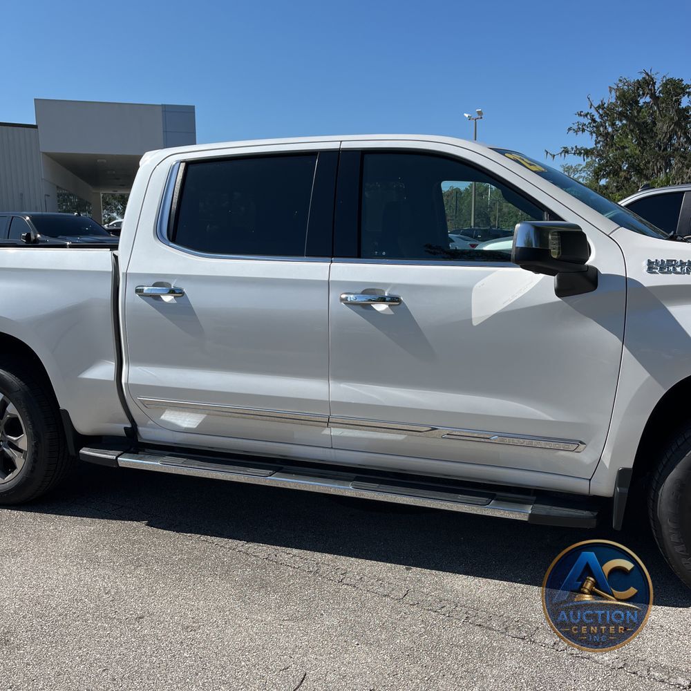 2023 Chevrolet Silverado 1500 High Country
