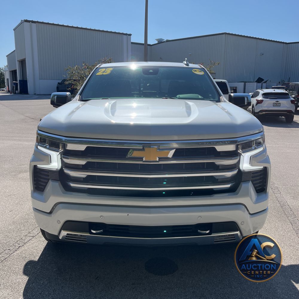 2023 Chevrolet Silverado 1500 High Country