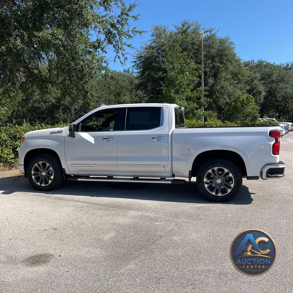 2023 Chevrolet Silverado 1500 High Country
