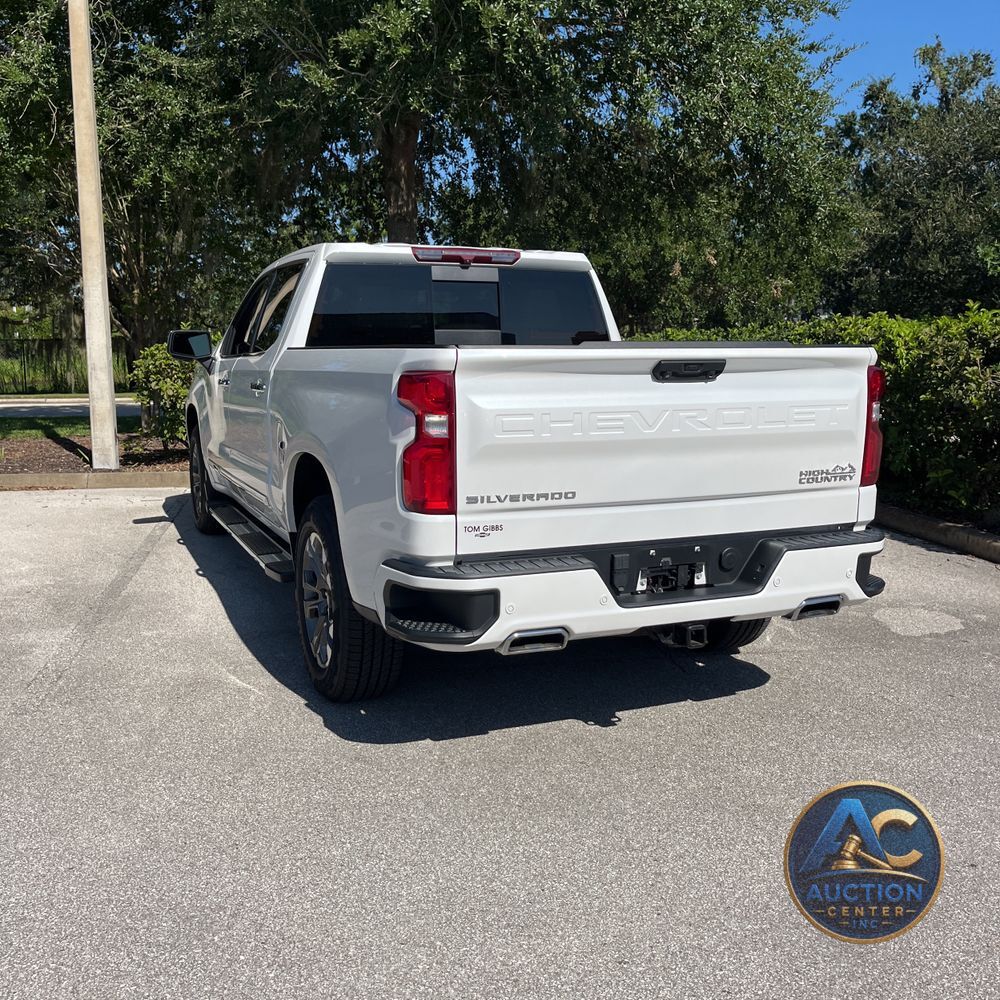 2023 Chevrolet Silverado 1500 High Country