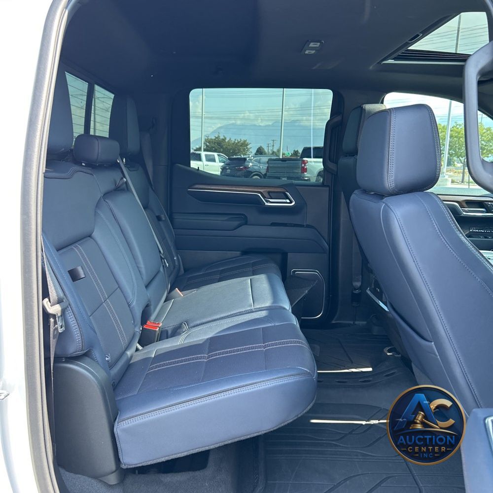 2022 Chevrolet Silverado 1500 High Country