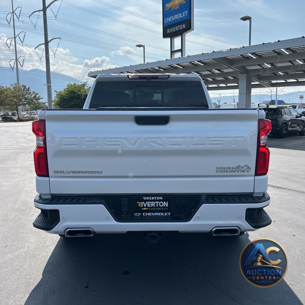 2022 Chevrolet Silverado 1500 High Country
