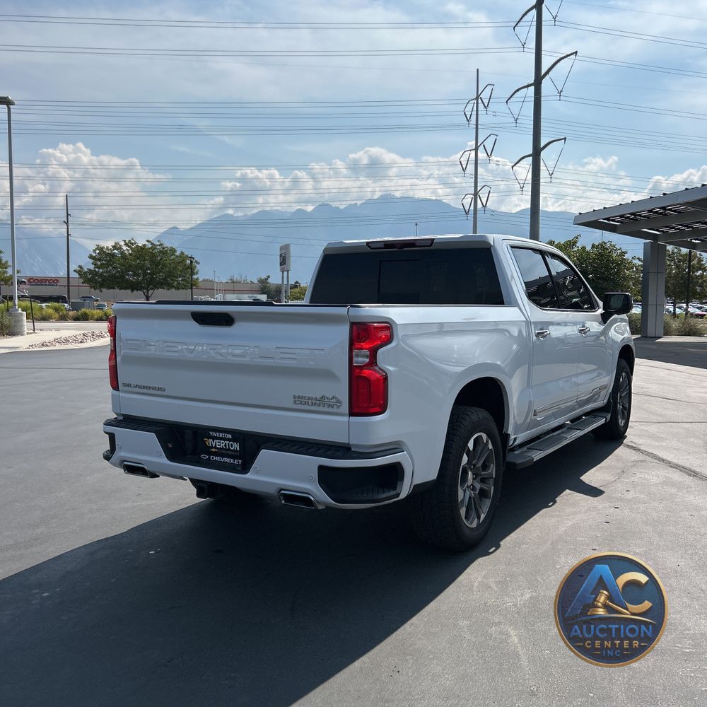 2022 Chevrolet Silverado 1500 High Country