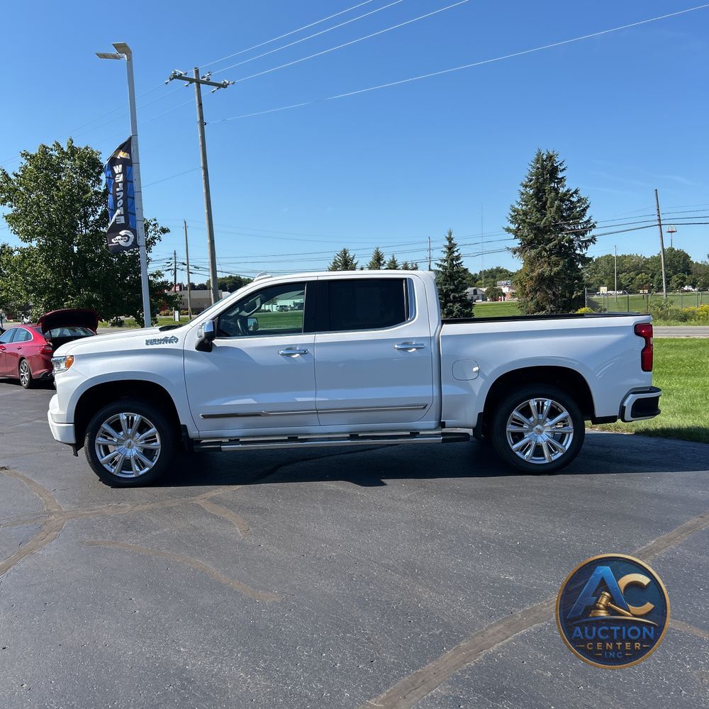 2022 Chevrolet Silverado 1500 High Country