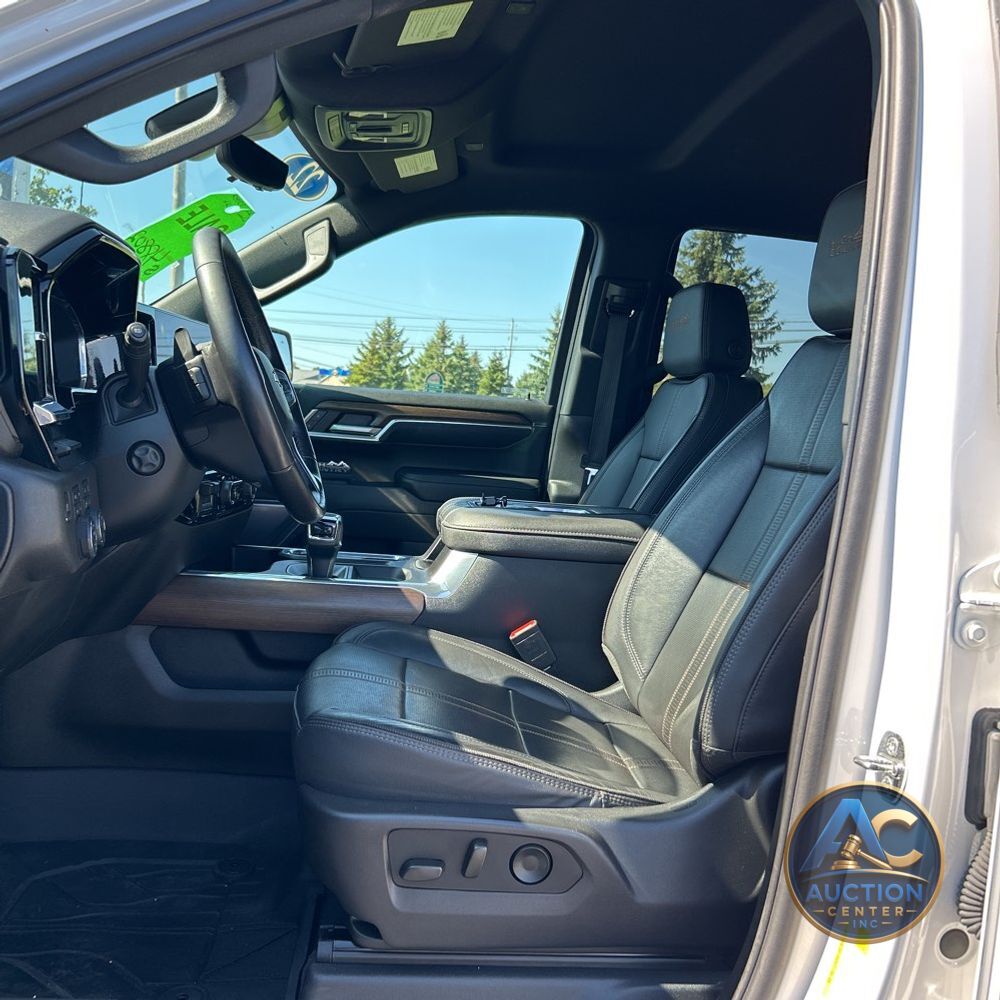 2022 Chevrolet Silverado 1500 High Country